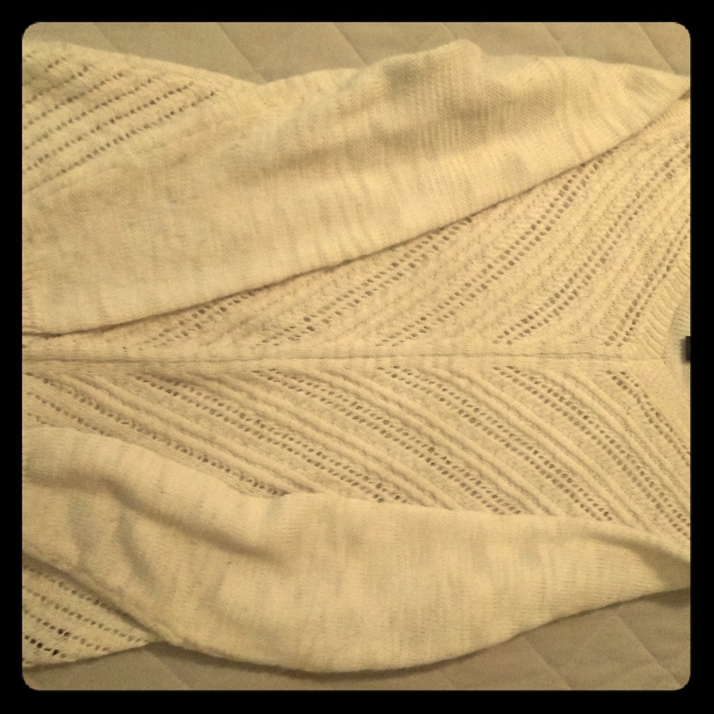 Women's White Size Small Sweater